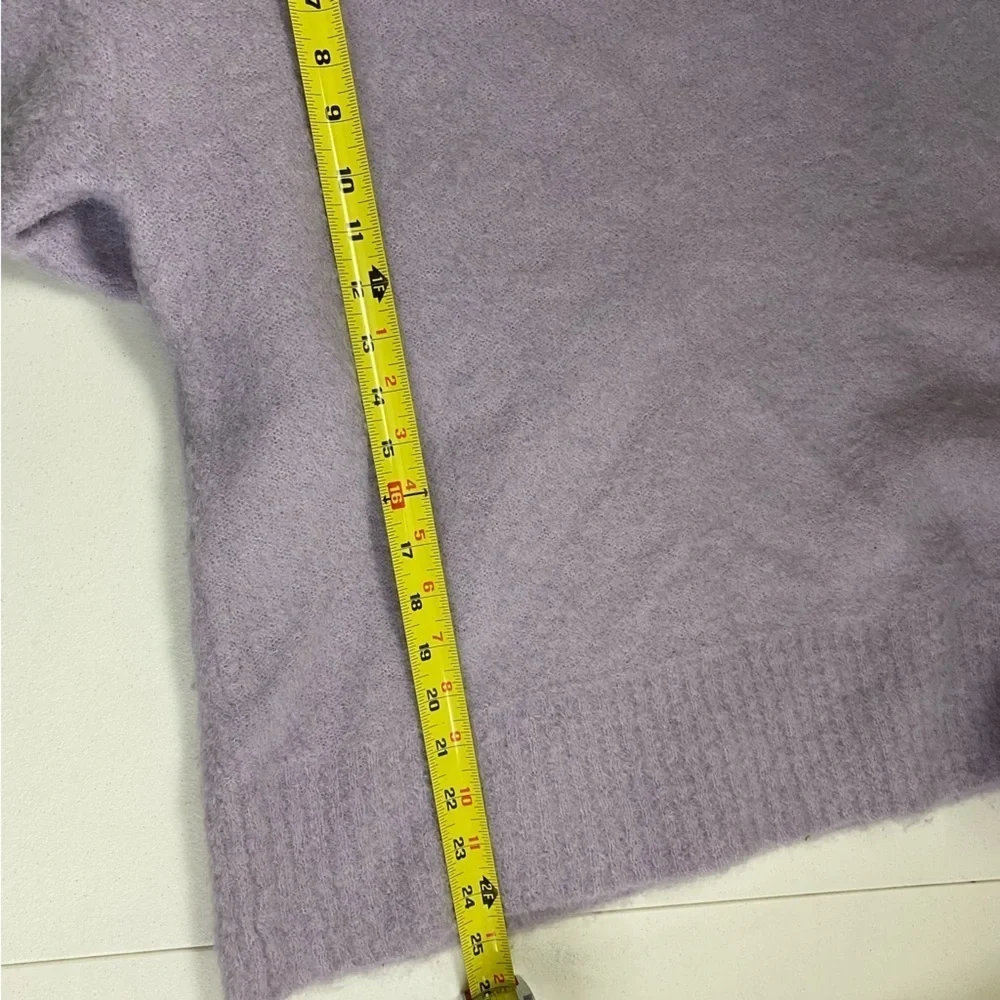 J.crew Fuzzy Crewneck Alpaca blend Sweaters size Small